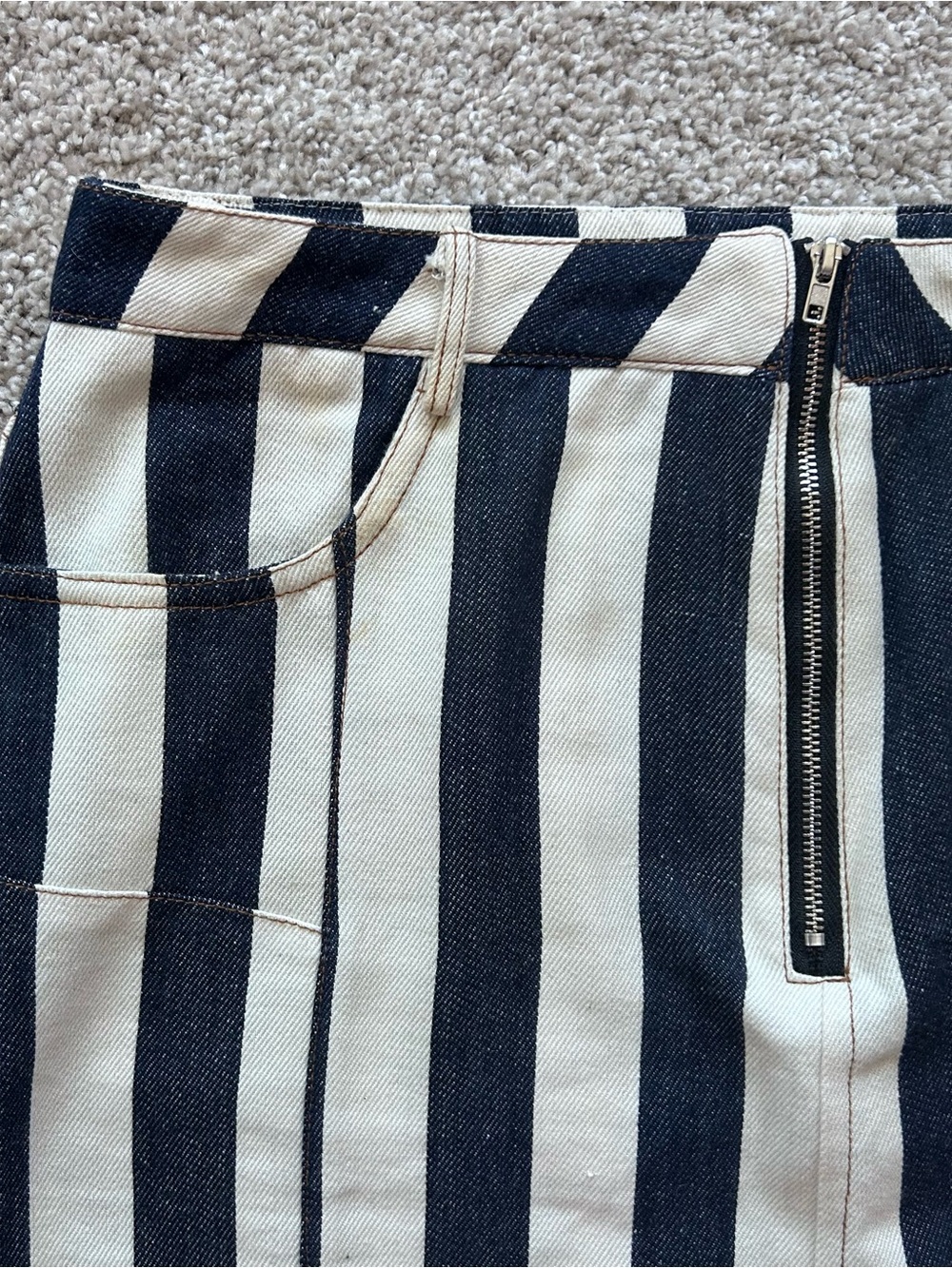 Nasty Gal Collection Striped Denim Mini Skirt High Rise Blue White Cotton Size 6 - Picture 4 of 8